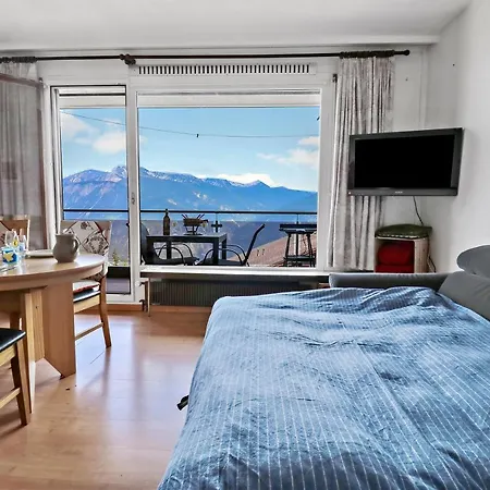 Chaleureux Avec Magnifique Vue Κρανς Μοντάνα