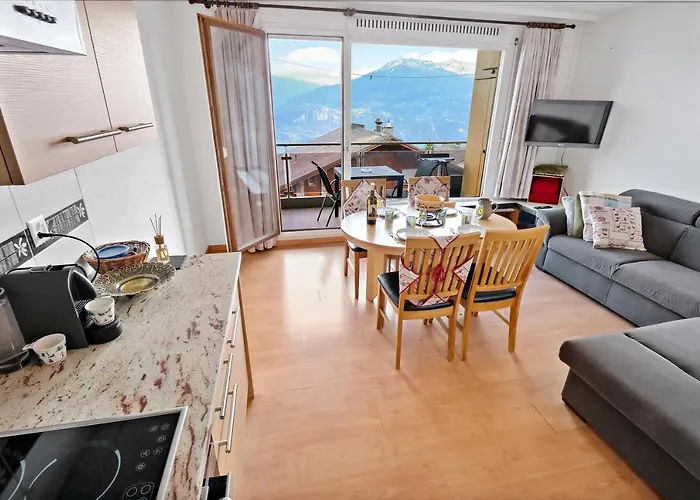 Chaleureux Avec Magnifique Vue Crans-Montana